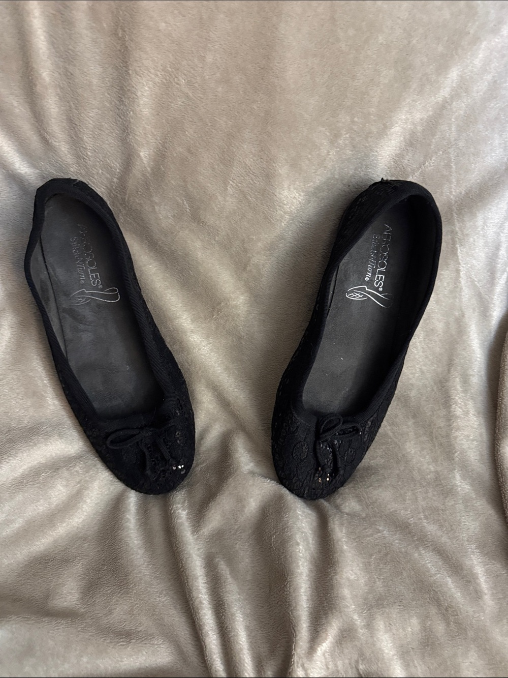 Aerosoles Black Sequence & Lace Ballet Flats with Bow Accent
